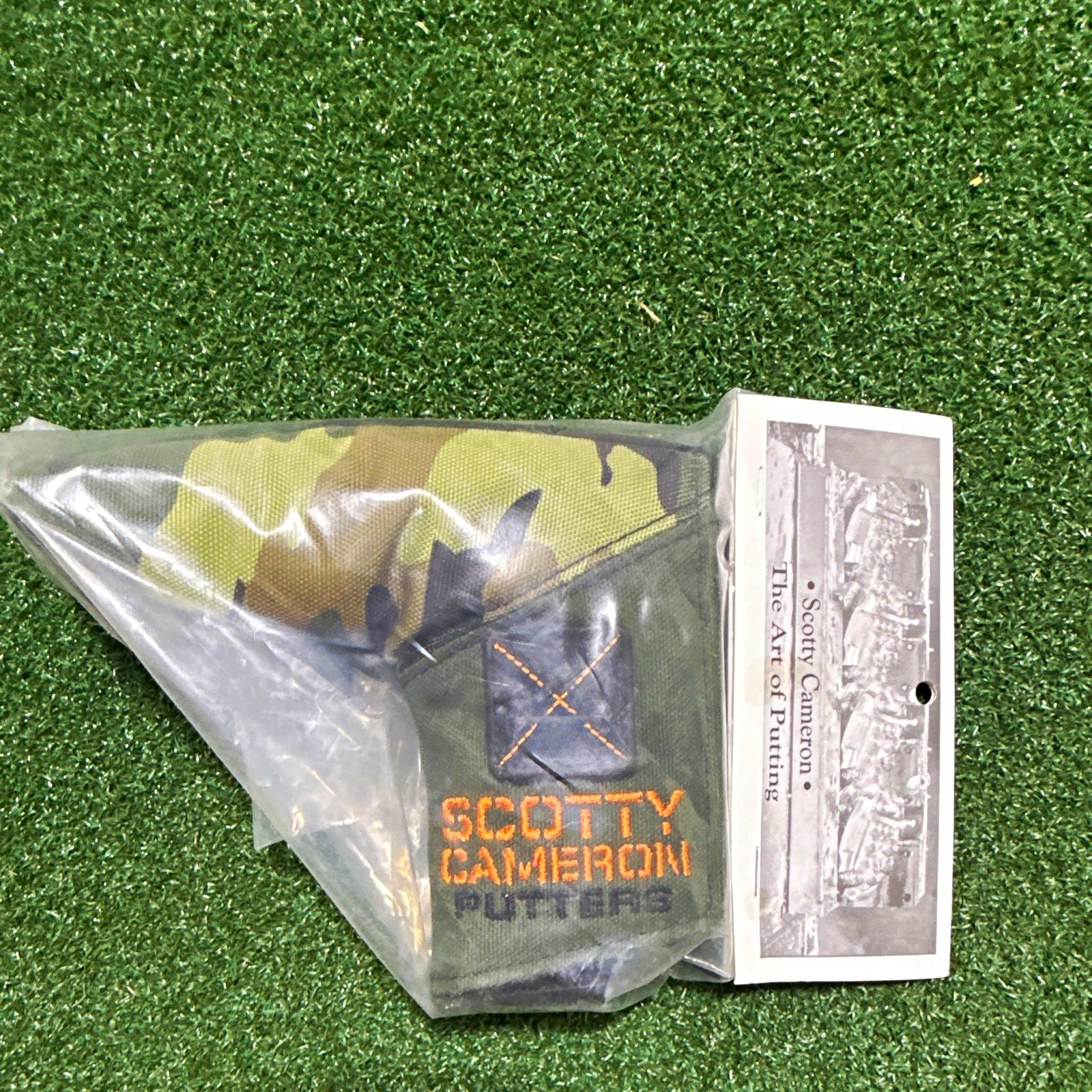 Scotty Cameron Studio Design Putter Headcover Green Camo Hook & Loop