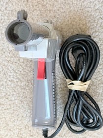 Nintendo NES Game Lot of 35 Games & Light Zapper