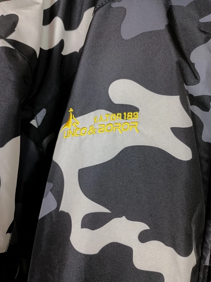 Chaqueta camuflada blanca Vator 189 forrada de piel con capucha Foto 4 de 4