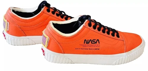 Vans x NASA Space Voyager  Old Skool