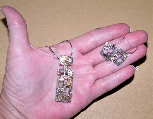 DEB GUYOT "deb 925" TRI-COLORED STERLING SILVER NECKLACE EARRINGS SET Marked - Picture 9 of 9