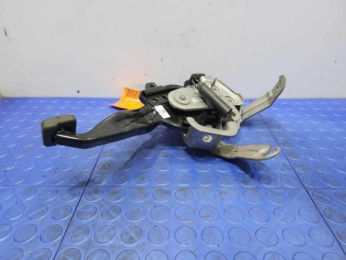 2017-2022 Kia Niro Parking Brake Lever Pedal Assembly OEM 59710G2000 - Picture 6 of 9