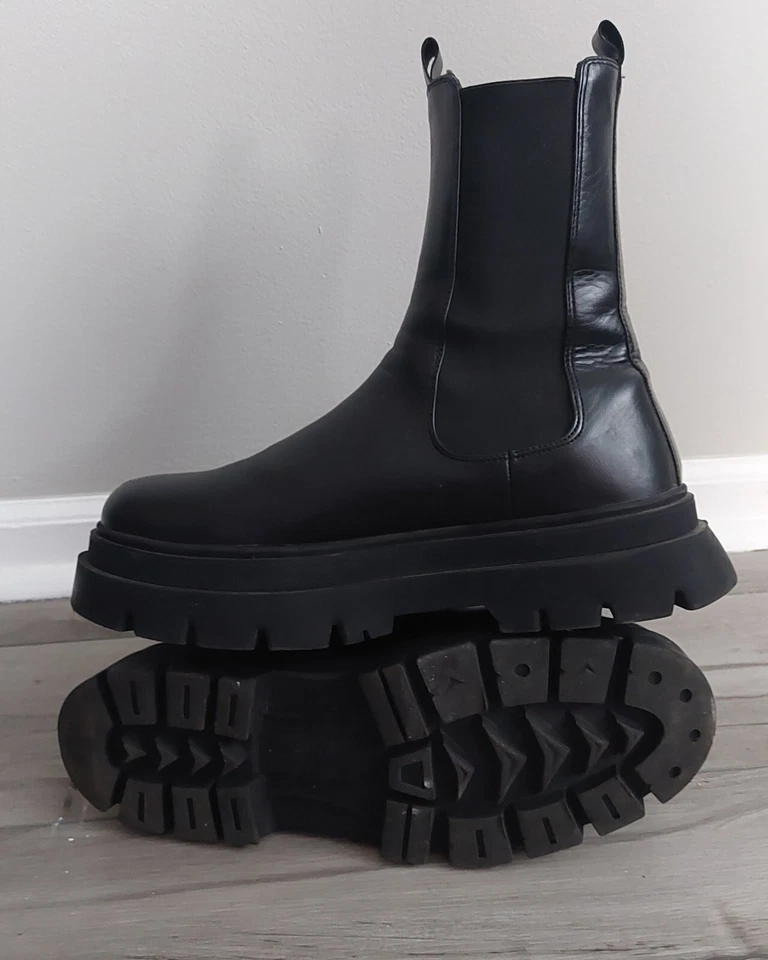 Faux Leather Hi Cleated Chelsea Boots - Image 4 of 4