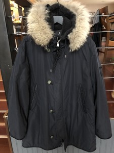 louis vuitton parka