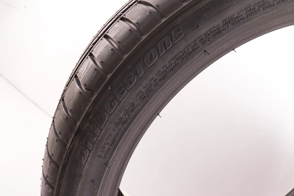 New OEM Bridgestone Potenza S001 RFT 245/40R20 99Y Tire - Image 2 of 4