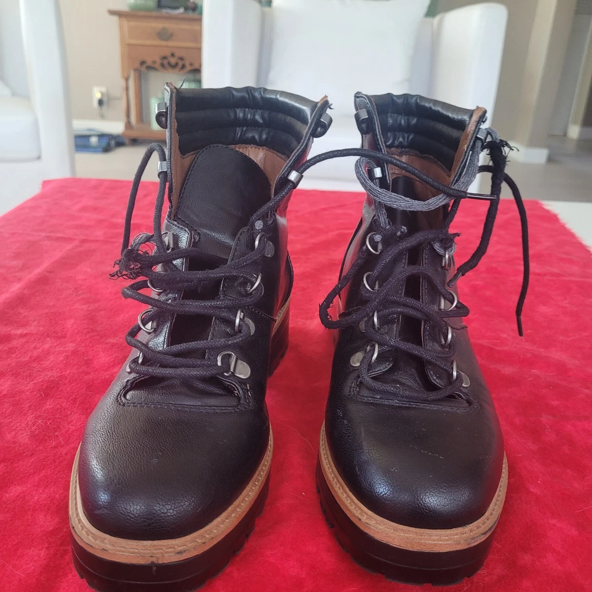 Isaya 2025 combat boot
