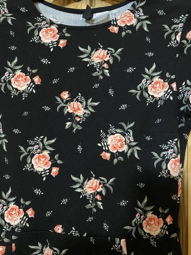 H & M Divided Black Floral Midi Dress Size 6 Very Nice! - Picture 2 of 3