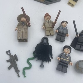 Lego Harry Potter Hogwarts Castle Retired Includes Minifigs, Manual  Incomplete