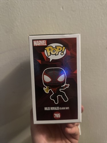 Funko Pop! Marvel - Miles Morales (traje clásico) #765 como nuevo se envía en protector - Imagen 4 de 5