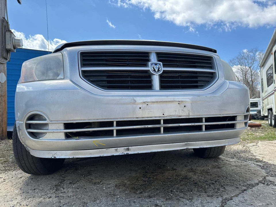 Rear Bumper Assembly DODGE CALIBER 07 08 09 10 11 12 Foto 2 de 4