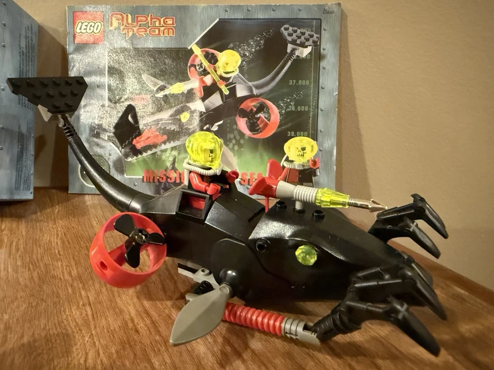 LEGO Alpha Team Mission Deep Sea Lot: 4790 4791 4797 4798 4799 4800 W/Manuals - Image 2 of 4