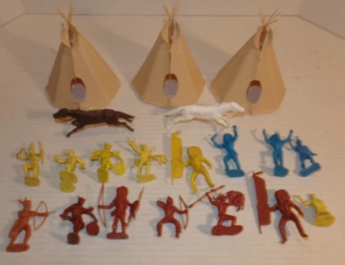 1960's Marx Fort Apache Playset Indians & Accessories Lot