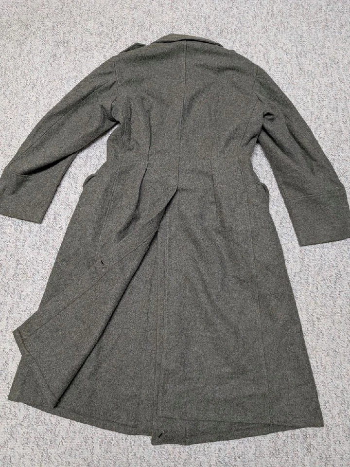 WWII vintage 1940s trenchcoat SWEDISH wool 38R double breasted MILITARY army - Image 2 of 4