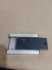 Deltron Scivolo Movimento Lineare 2" Viaggio 62 libbre Capacità di Carico 4,00" Lungo