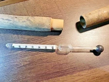  ANTIQUE-VINTAGE HYDROMETER BAUME SCALE USED FOR HEAVY LIQUIDS ORIG WOOD TUBE