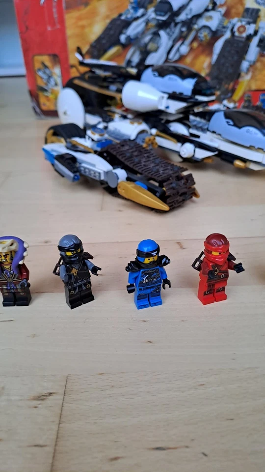LEGO Ninjago 70595 Ultra Stealth Raider, Foto 3 von 5