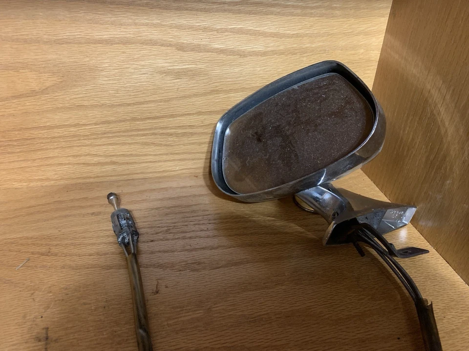 Espejo retrovisor izquierdo Buick Lesabre 1970 cromado se mueve libremente Foto 2 de 4