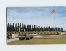 Postcard Grave Site of President and Mrs. Herbert Hoover West Branch Iowa USA