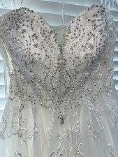Stella York 669201 Wedding Dress Size 16 with Custom Veil
