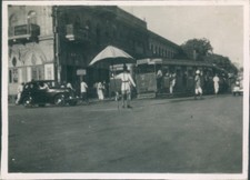 Photo Pakistan Karachi 1949  Crossroads At Elphinstone Street police directing 