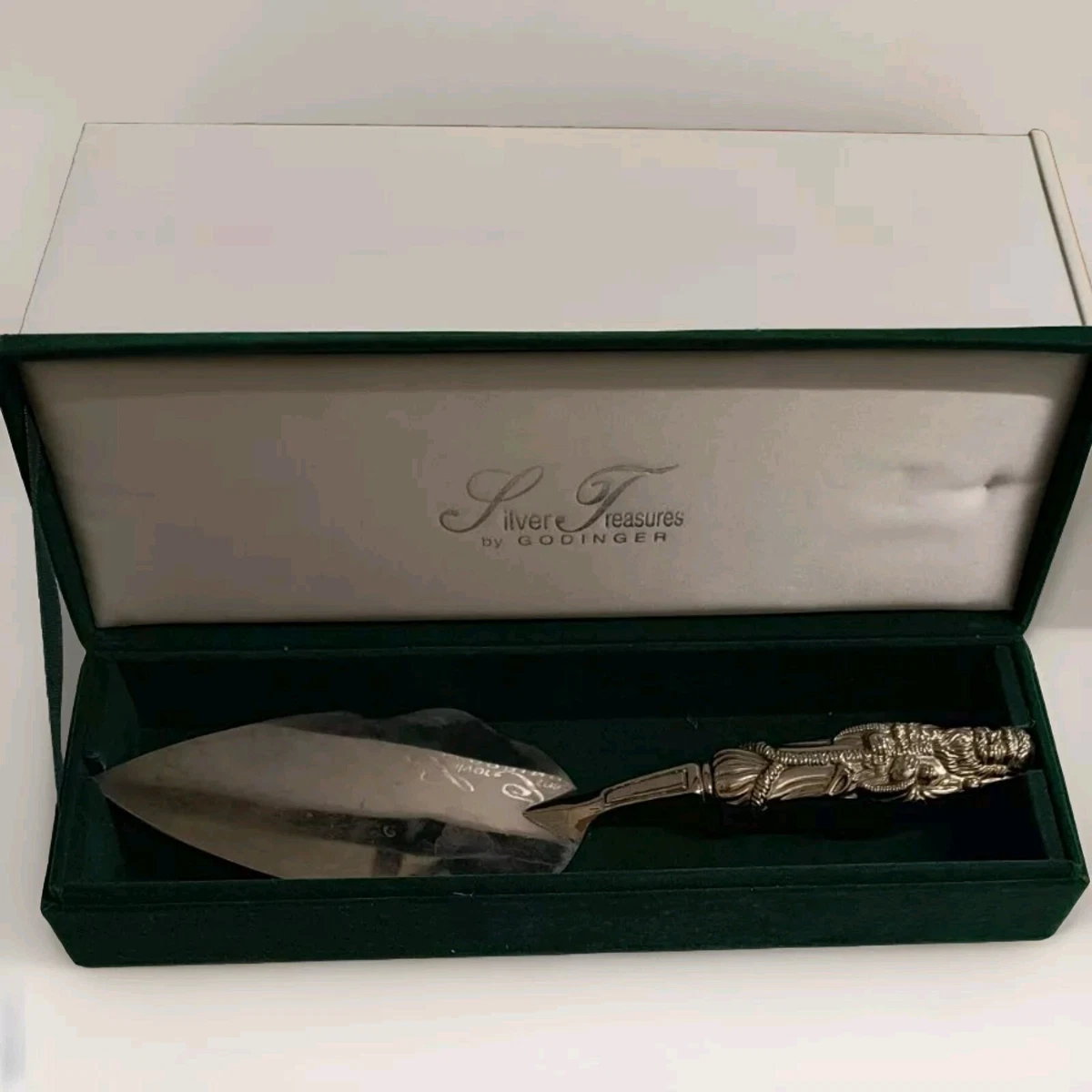 Silver Cake Server In Antique Solid Silver Cutlery For Sale | UK
