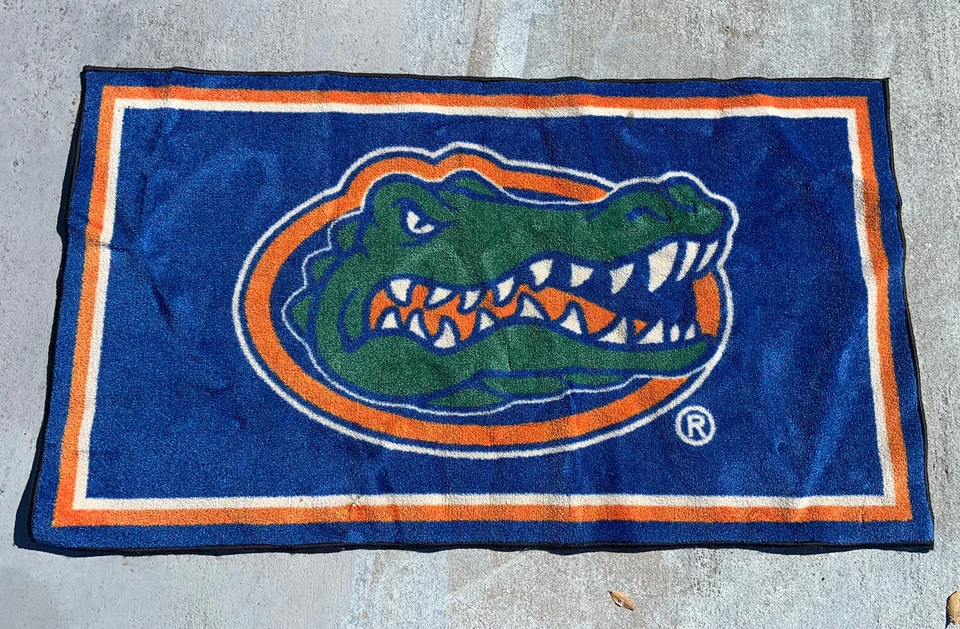 Difícil de Encontrar Florida Gators NCAA - Alfombra 5’ X 3’ Fútbol Universitario Puerta Trasera Día del Juego Fanmats Foto 4 de 4