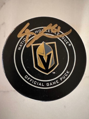SIGNED! MARK STONE #61 AUTOGRAPHED VEGAS GOLDEN KNIGHTS OFFICIAL GAME PUCK