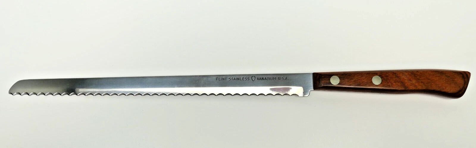 Vintage EKCO Flint Arrowhead Vanadium Steel Serrated Blade Knife 14-1/8"USA NWOT