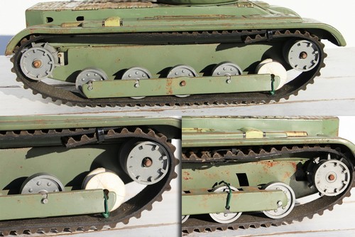 Vintage Set of Two Tin Toys: Large Tank Army M-3512 and Jaguar X-77 Tank, Japan - Picture 9 of 12