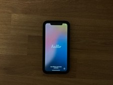 Apple iPhone 11 64GB Schwarz Kommt MIT Zubehörpacket ohne Akku Ladekabel