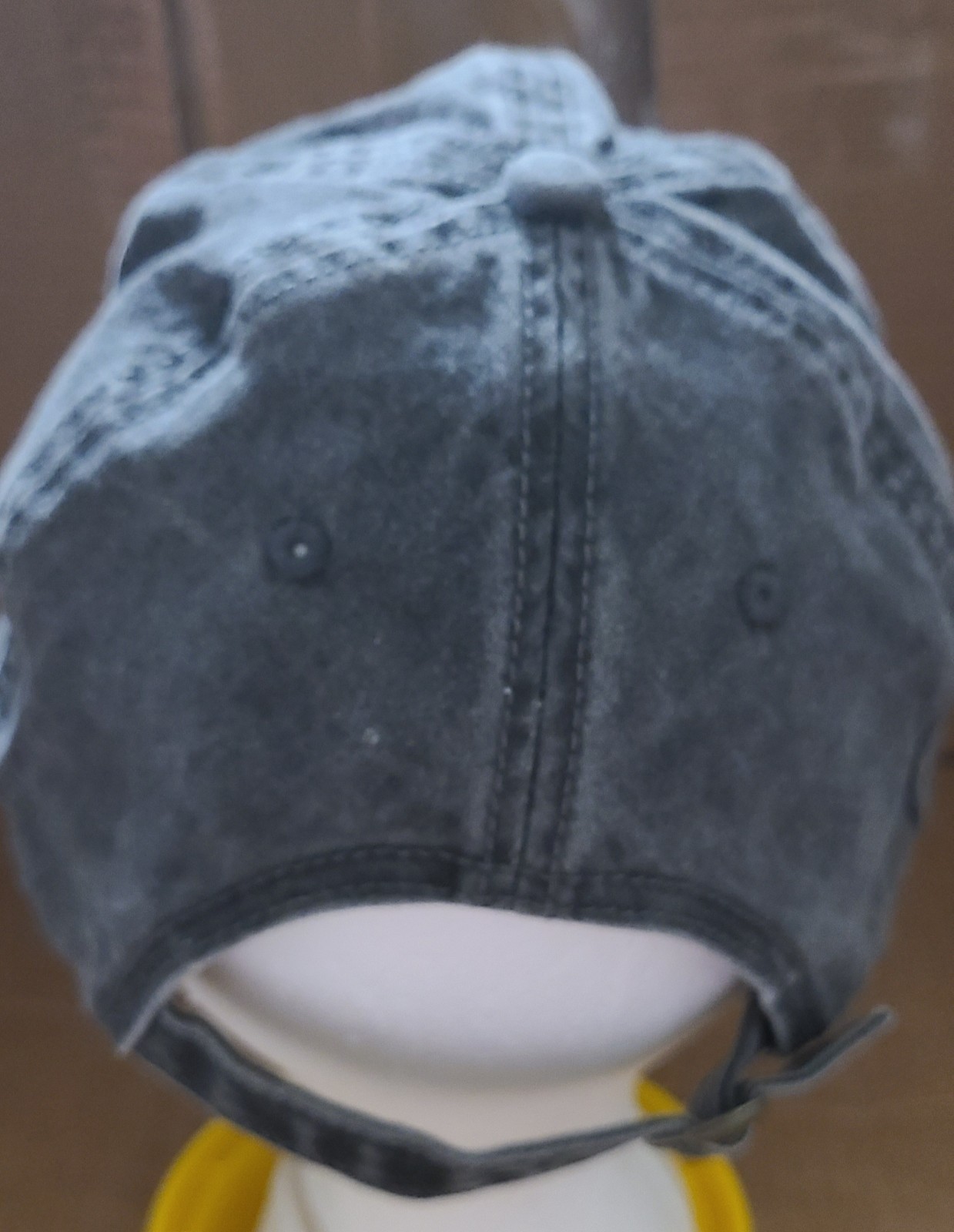 plain stonewash gray strapback hat - image 4