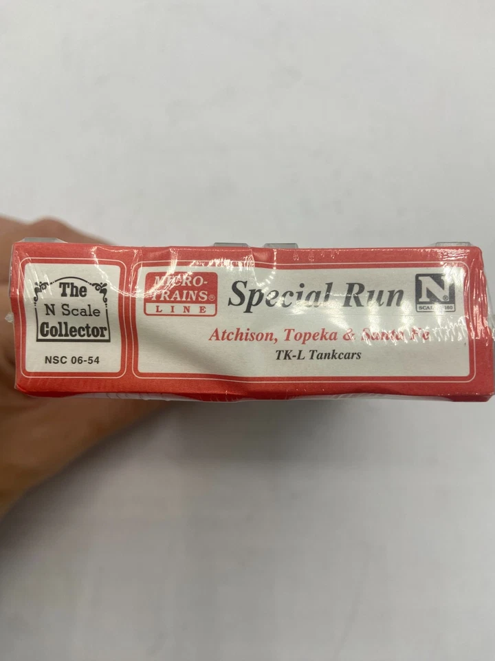 Micro Trains ATSF Tankers cars Pack x2 N Scale Sealed Topeka Santa Fe - Image 4 of 4