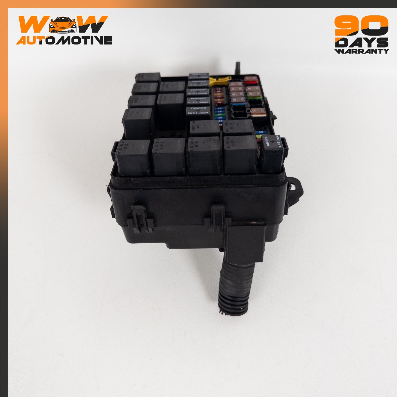 13-19 MASERATI QUATTROPORTE GTS LEVANTE ENGINE FUSE RELAY BOX BLOCK OEM