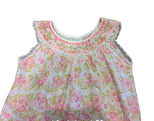 Vintage cut 60-70s Flower Power Nightgown w/ Smocking, Lace Trim, pink white Mod
