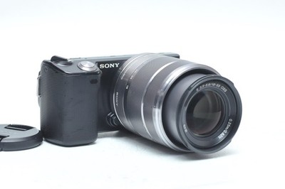 Sony NEX 5 W/18-55mm F3.5-5.6 Lens Kit