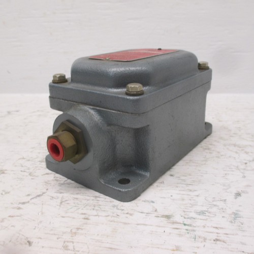 NEW Allen Bradley 836AV11-JKC7 Pressure Switch NEMA Type 7-9 836 New No Box - Picture 6 of 7