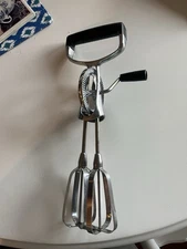 Vintage EKCO Hand Crank Egg Beater Mixer Chrome Black Handle USA Patent Pending