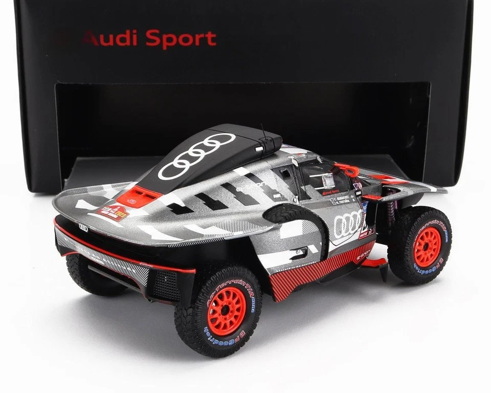1/43 SPARK AUDI Q E-TRON RS TEAM AUDI SPORT N 211 RALLY DAKAR 2023 - Immagine 2 di 2