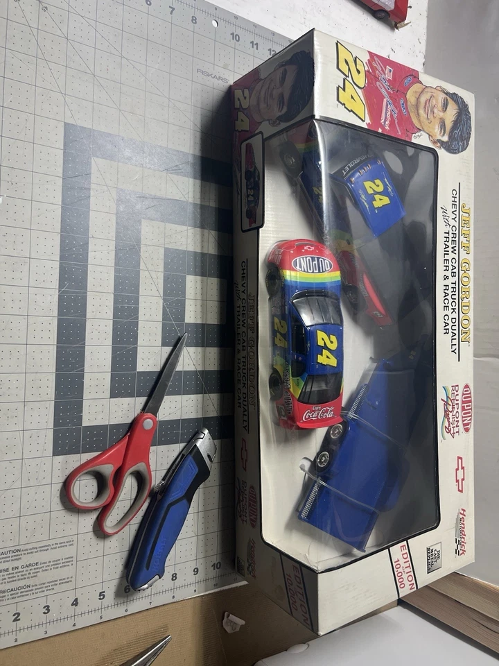 Jeff Gordon Chevy Crew Cab Dually -Trailer -Race Car #24 Brookfield 1996 Rare! - Image 2 of 4