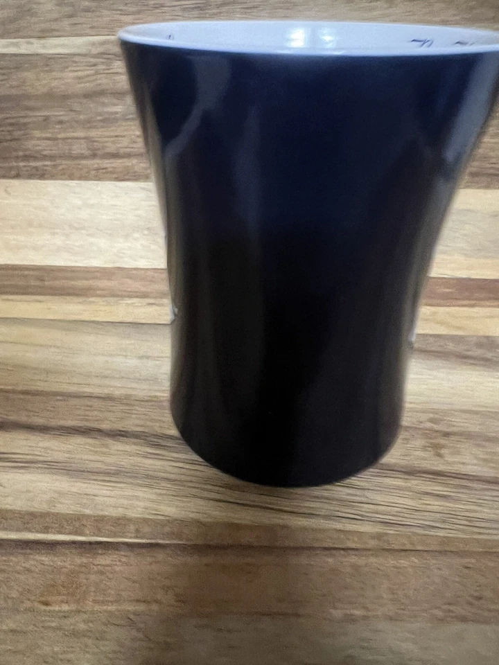 New York Yankees Navy Blue Coffee Cup Mug Yankees Embossed - Image 4 of 4