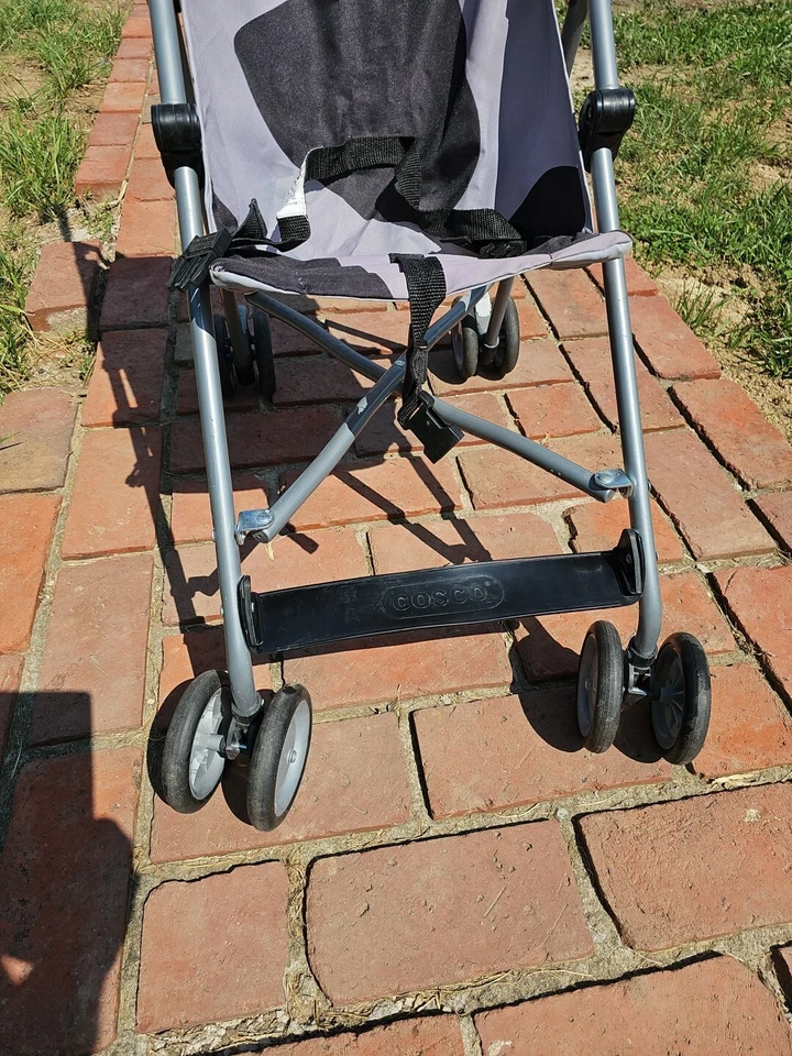 Cosco Umbrella Stroller with Lightweight Frame and Compact Fold - Image 2 of 4
