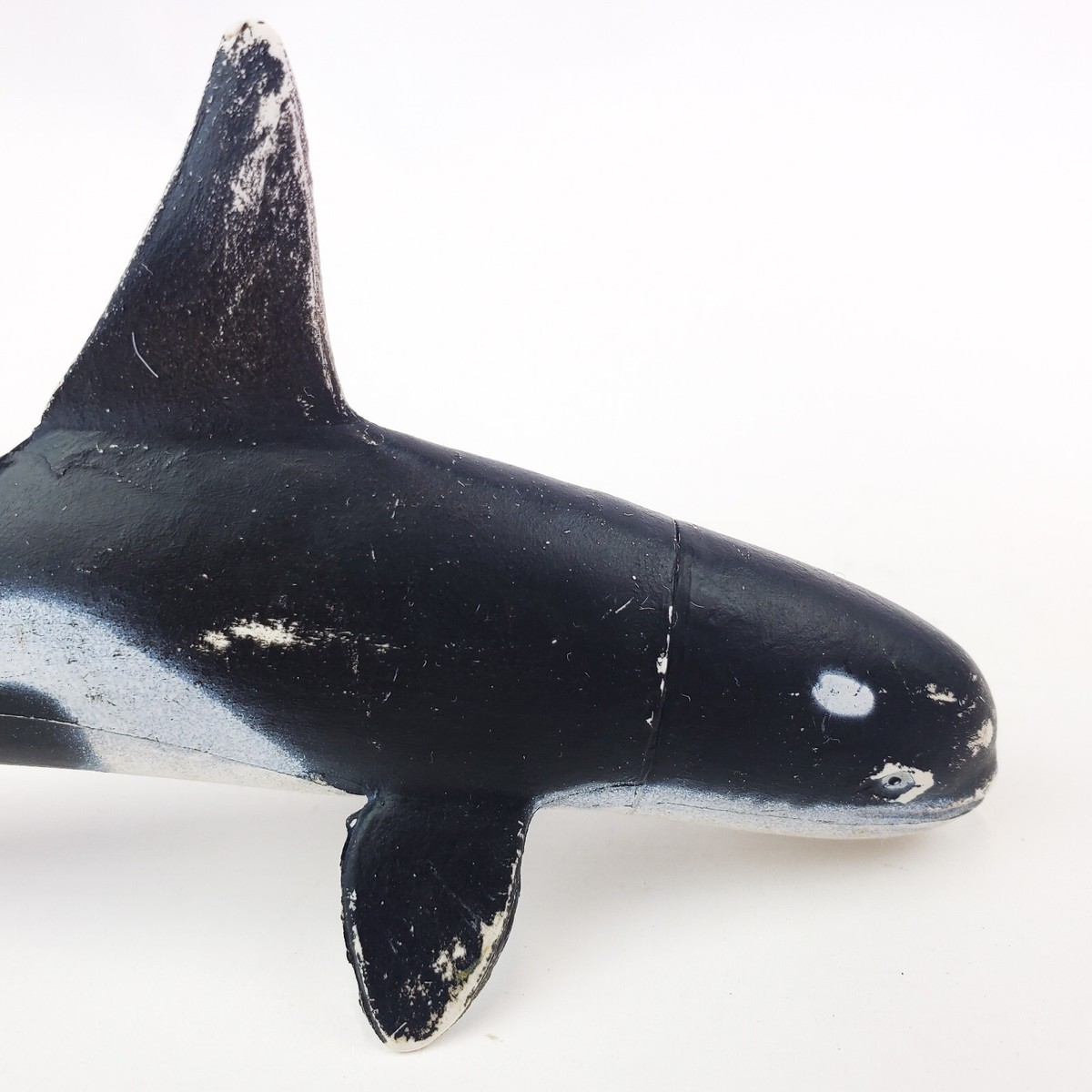 Vintage Larami Orca Killer Whale & Leopard Shark Plastic Figures