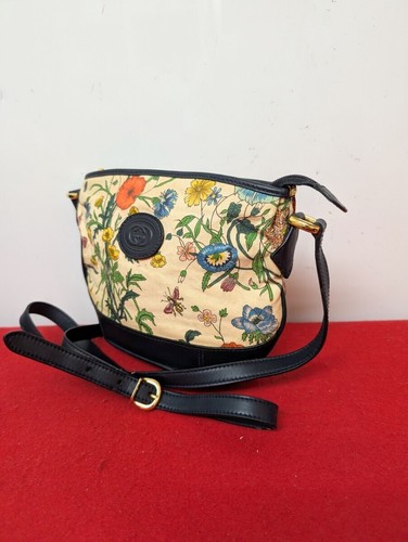Vintage Gucci Shoulder Bag Cross Body Flora Navy Canvas Authentic - Picture 2 of 9