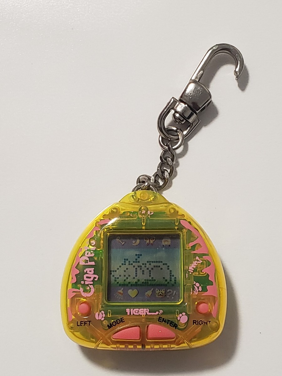1997 Giga Pets Kompu Kitty Virtual Pet By Tiger Real Cat