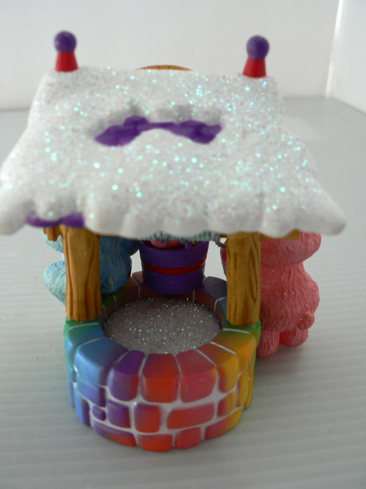 VINTAGE CARE BEAR CHRISTMAS ORNAMENT IN ORGINAL BOX - Image 4 of 4