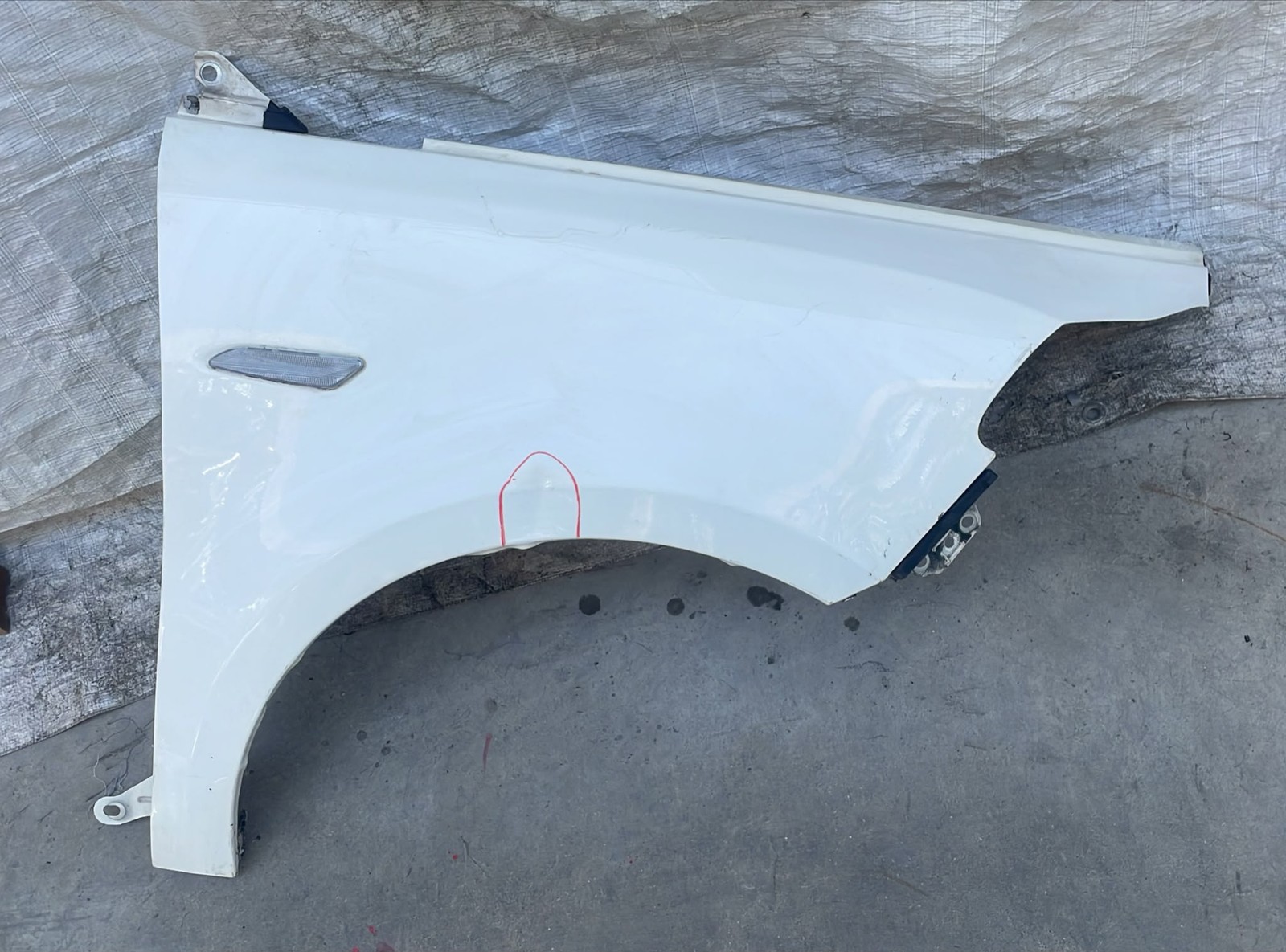 PARAFANGO ANTERIORE DESTRO PER LANCIA Ypsilon 4° Serie (11>23)