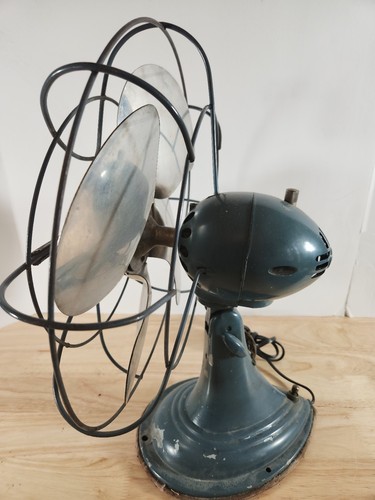 Vintage 1950s Westinghouse Ocselating Electric Fan W/Cover Model 12LA Works! - Picture 5 of 17