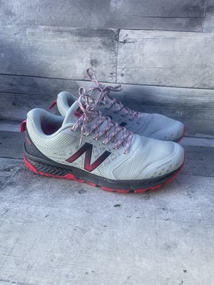 New Balance Fuelcore Nitrel V1 Gray /Pink All Terrain Running shoes size 8 W 