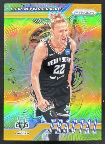 Courtney Vandersloot 2024 Panini Prizm Courtney Vandersloot #8 Gold