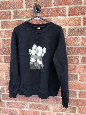 Uniqlo x Kaws Kinder Teen Sweatshirt Größe 13